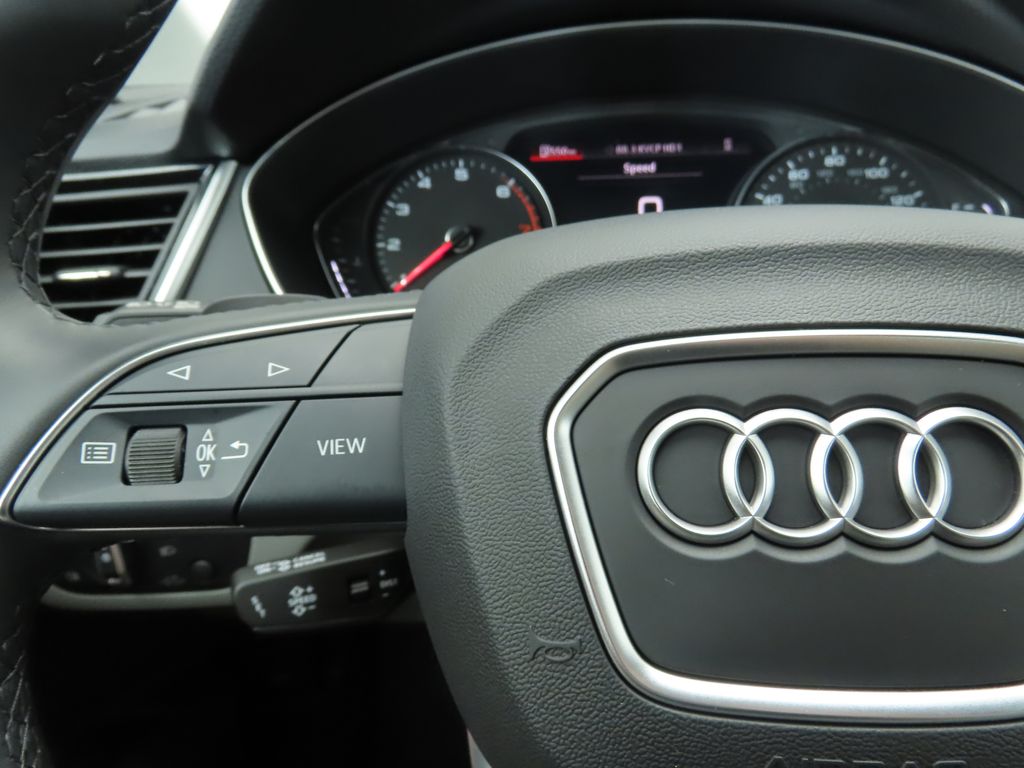 2024 Audi Q5 e Premium 11