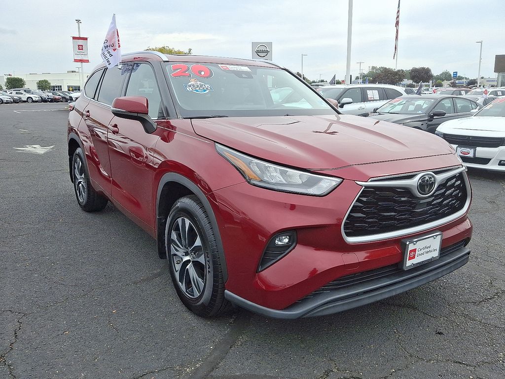 Thumbnail: 2020 Toyota Highlander - 3