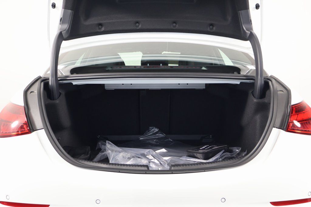 Thumbnail: 2026 Mercedes-Benz C-Class - 9