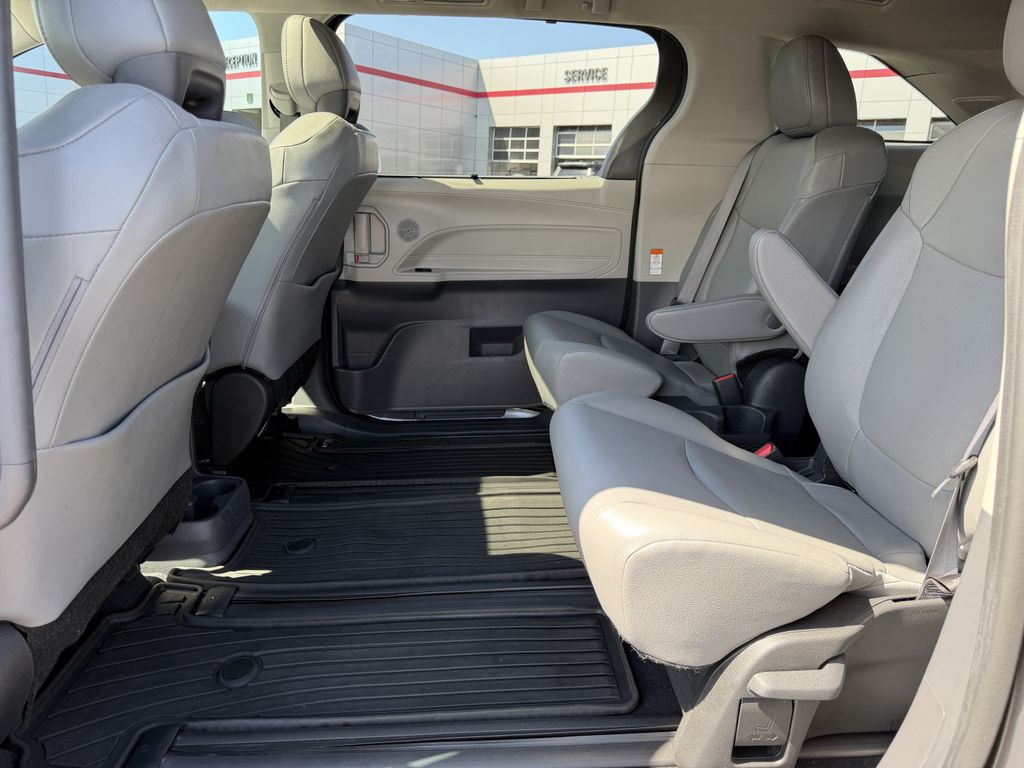Used 2024 Toyota Sienna Van