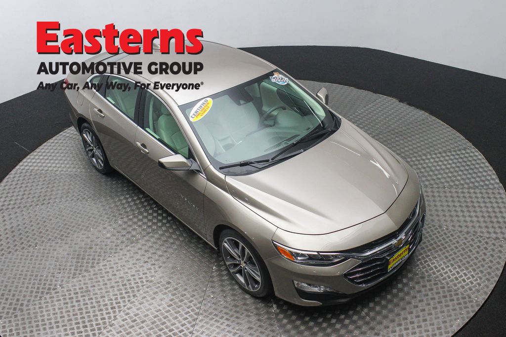 Used 2024 Gray Chevrolet LT image 3