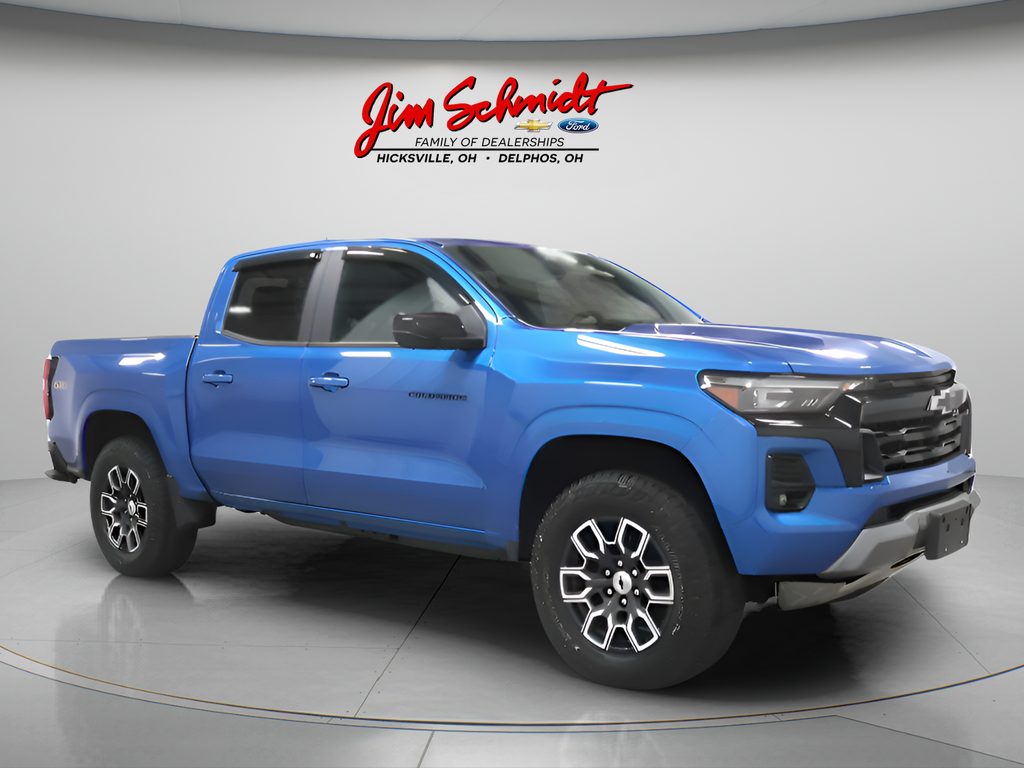 Glacier Blue Metallic 2023 Chevrolet Colorado Pickup Truck Four-Wheel Drive 8-Speed Automatic