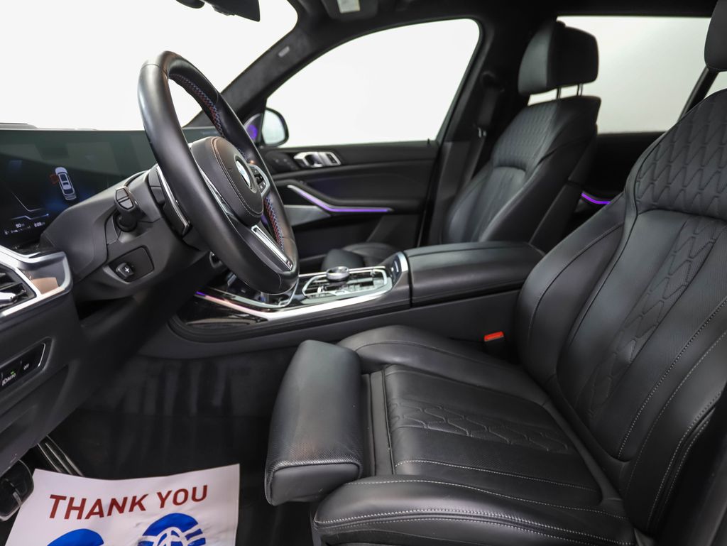 Thumbnail: 2024 BMW X7 - 11