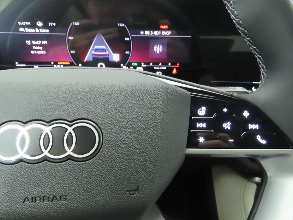 Thumbnail: 2025 Audi Q5 - 12