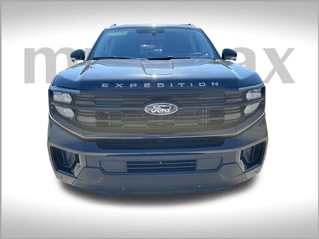 2025 Ford Expedition MAX photo 9
