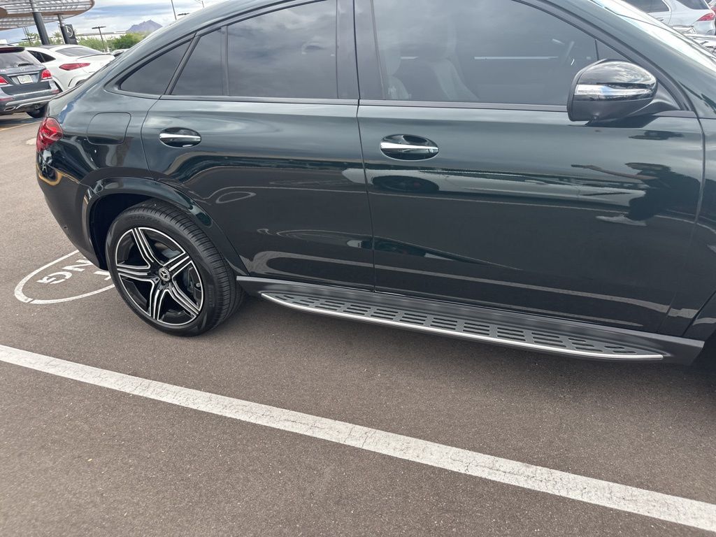 Thumbnail: 2025 Mercedes-Benz GLE - 3