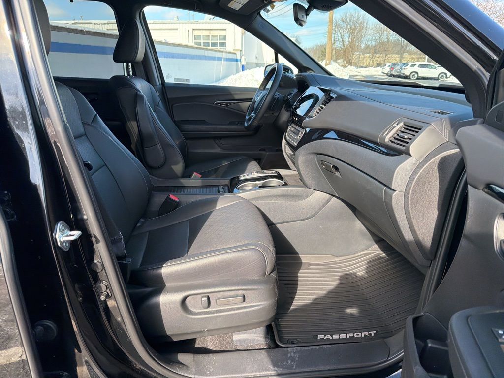 Thumbnail: 2023 Honda Passport - 26