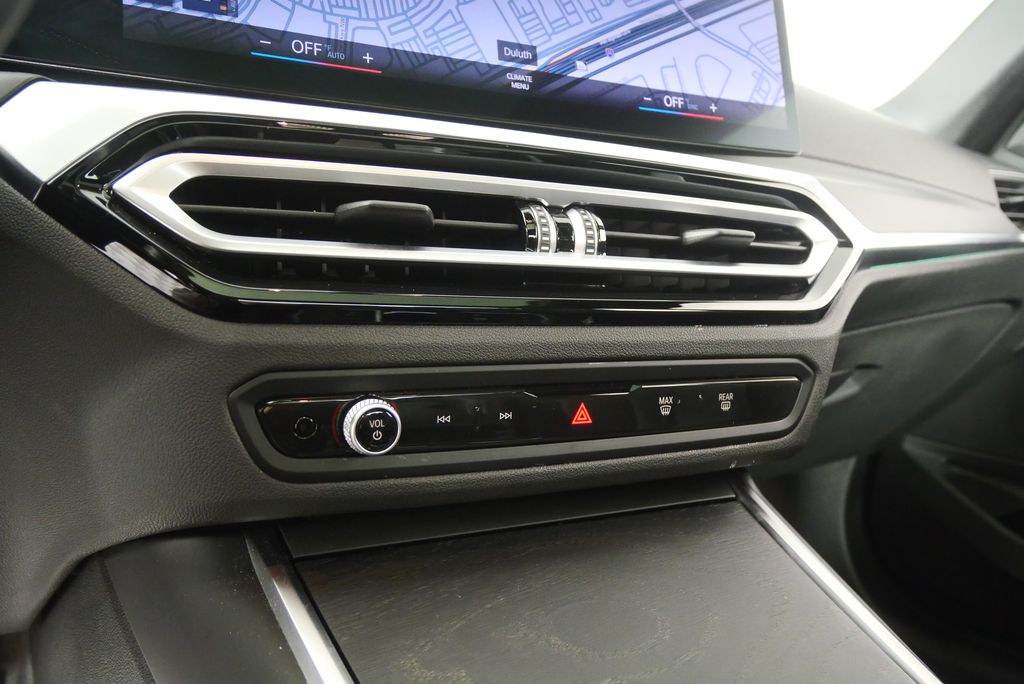 2024 BMW 3 Series 330i 24