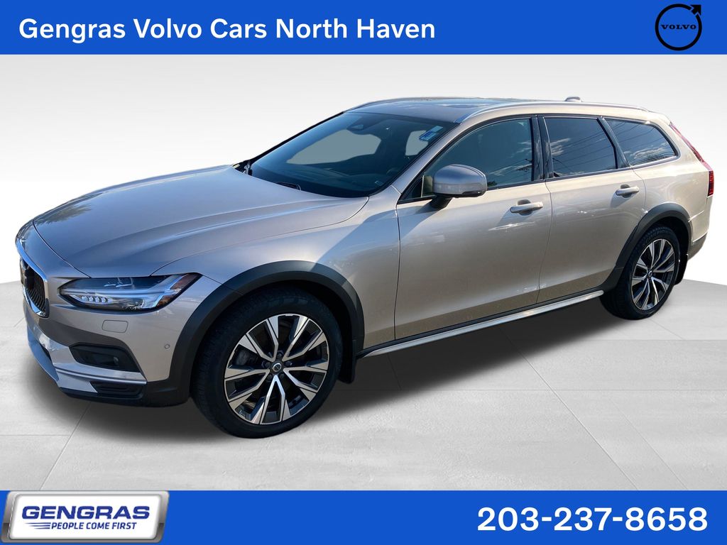 Bright Dusk Metallic 2023 Volvo V90 Cross Country B6 Plus AWD Wagon All-Wheel Drive Automatic