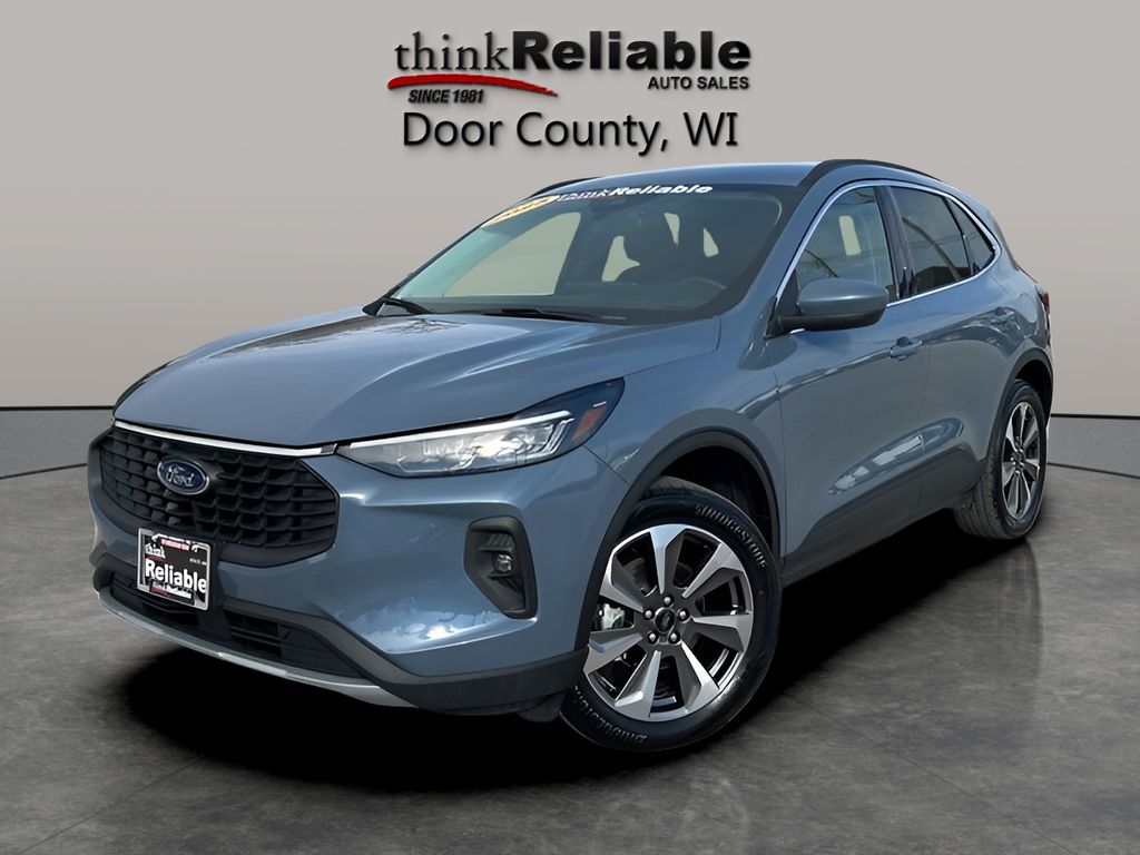 2025 Ford Escape Platinum AWD
