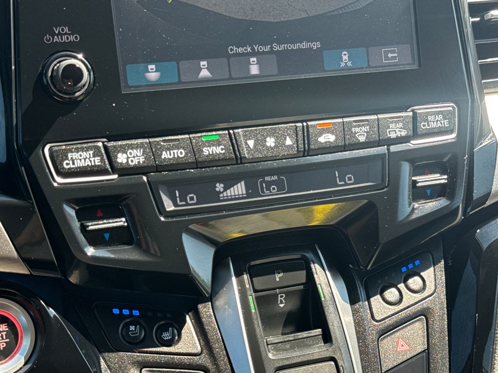 Used 2018 Gray Honda Elite image 27