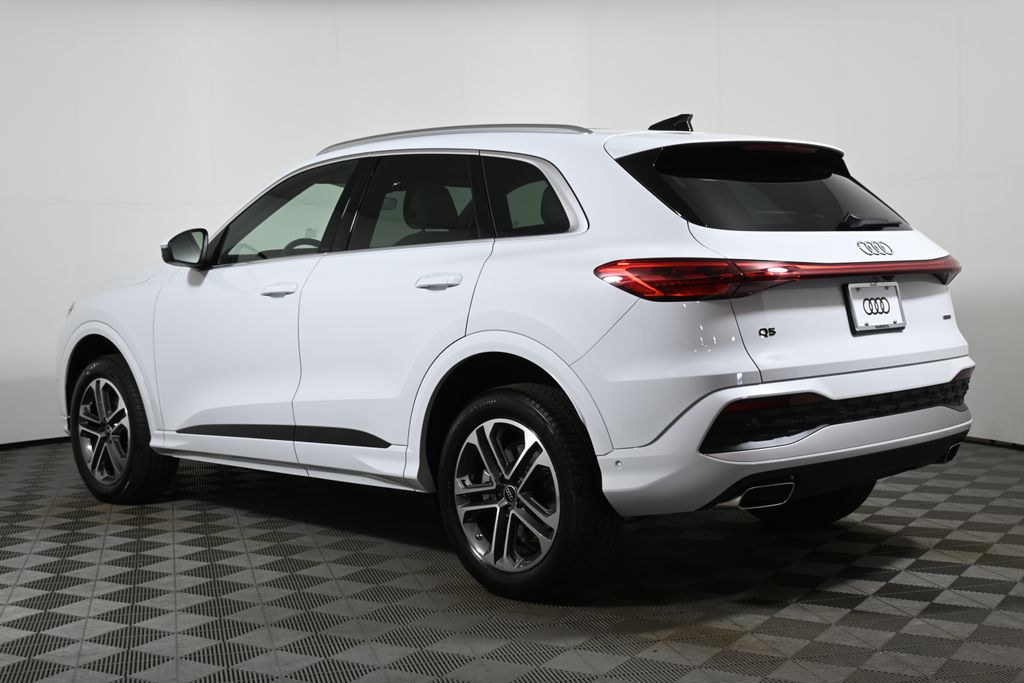 Thumbnail: 2025 Audi Q5 - 5