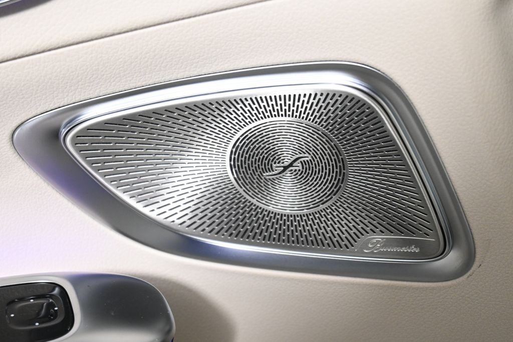 Thumbnail: 2026 Mercedes-Benz C-Class - 25