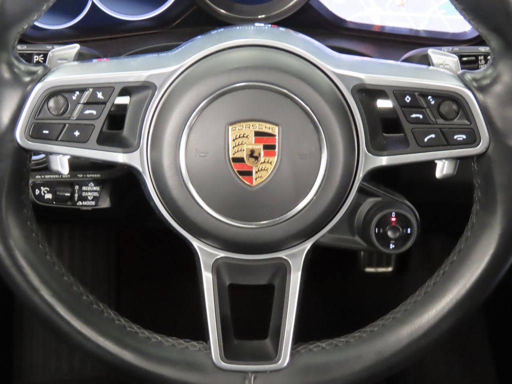Thumbnail: 2019 Porsche Cayenne - 18