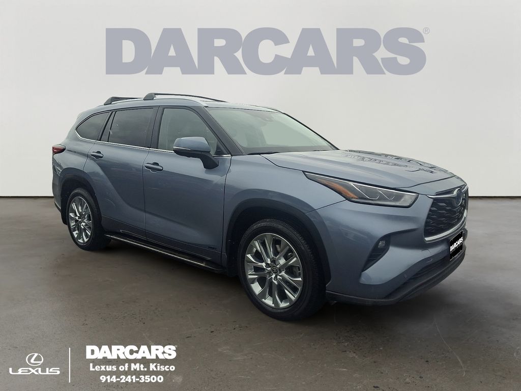 2023 Toyota Highlander Hybrid Limited AWD
