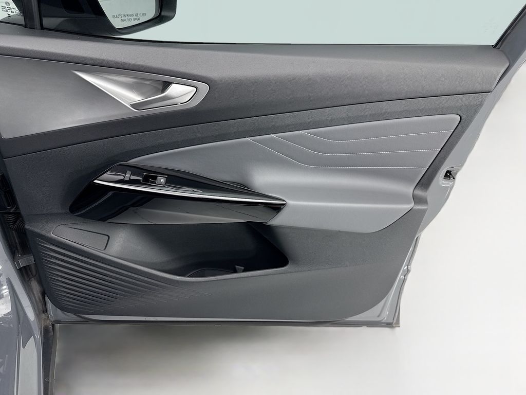 Thumbnail: 2024 Volkswagen ID.4 - 24