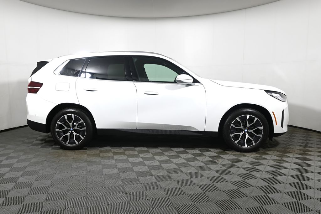 Thumbnail: 2026 BMW X3 - 8