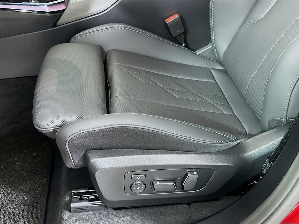 Thumbnail: 2026 BMW X3 - 21