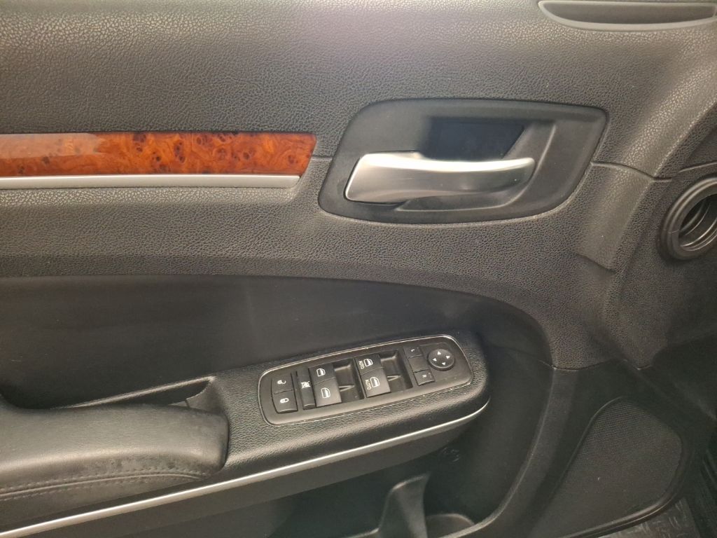 Used 2014 Chrysler 300 Sedan