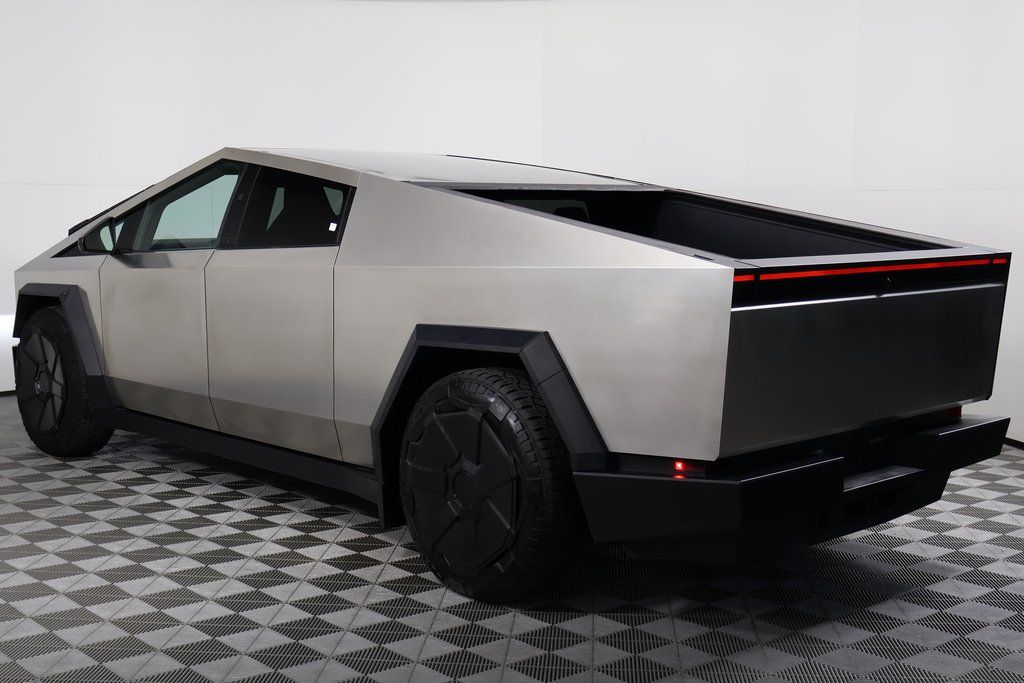Thumbnail: 2024 Tesla Cybertruck - 6