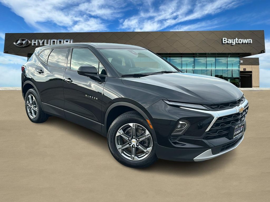2025 Chevrolet Blazer LT - 0