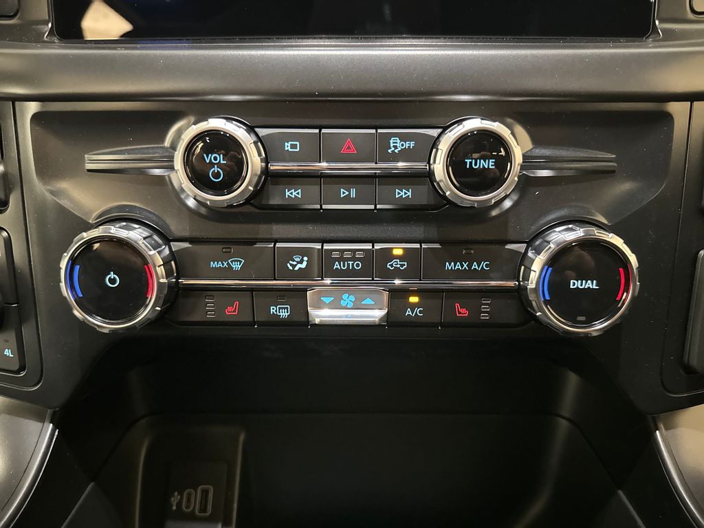 New 2026 Black Ford Tremor image 21