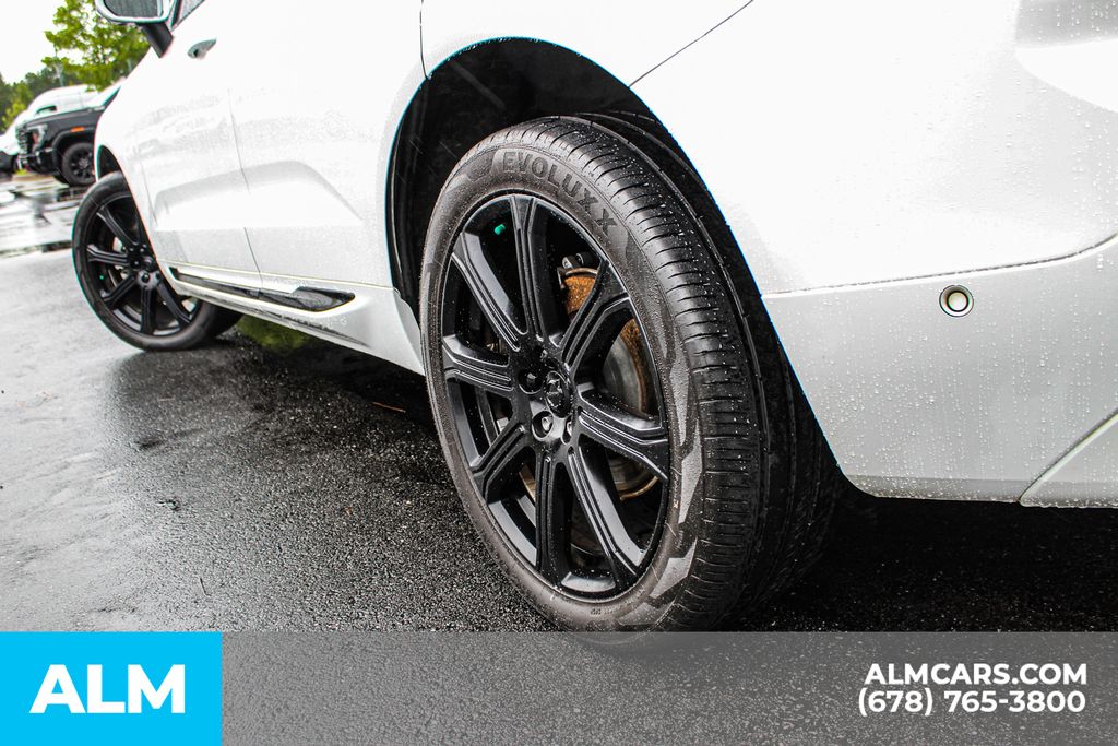 2021 Volvo XC60 T5 Inscription photo 13