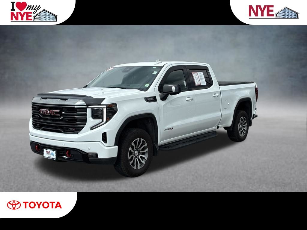 2023 GMC Sierra 1500 AT4 Crew Cab 4WD