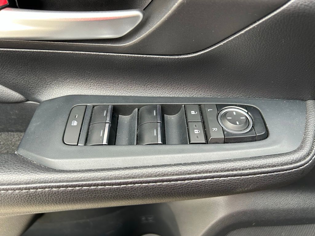 Thumbnail: 2024 Toyota Grand Highlander - 17