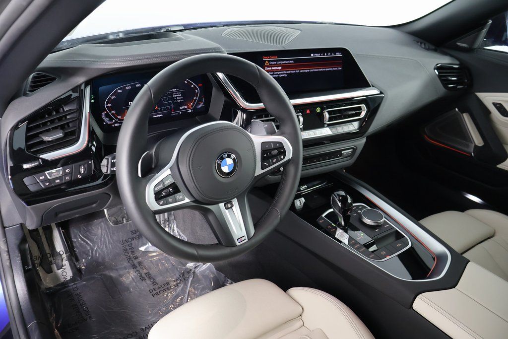 Thumbnail: 2025 BMW Z4 - 5