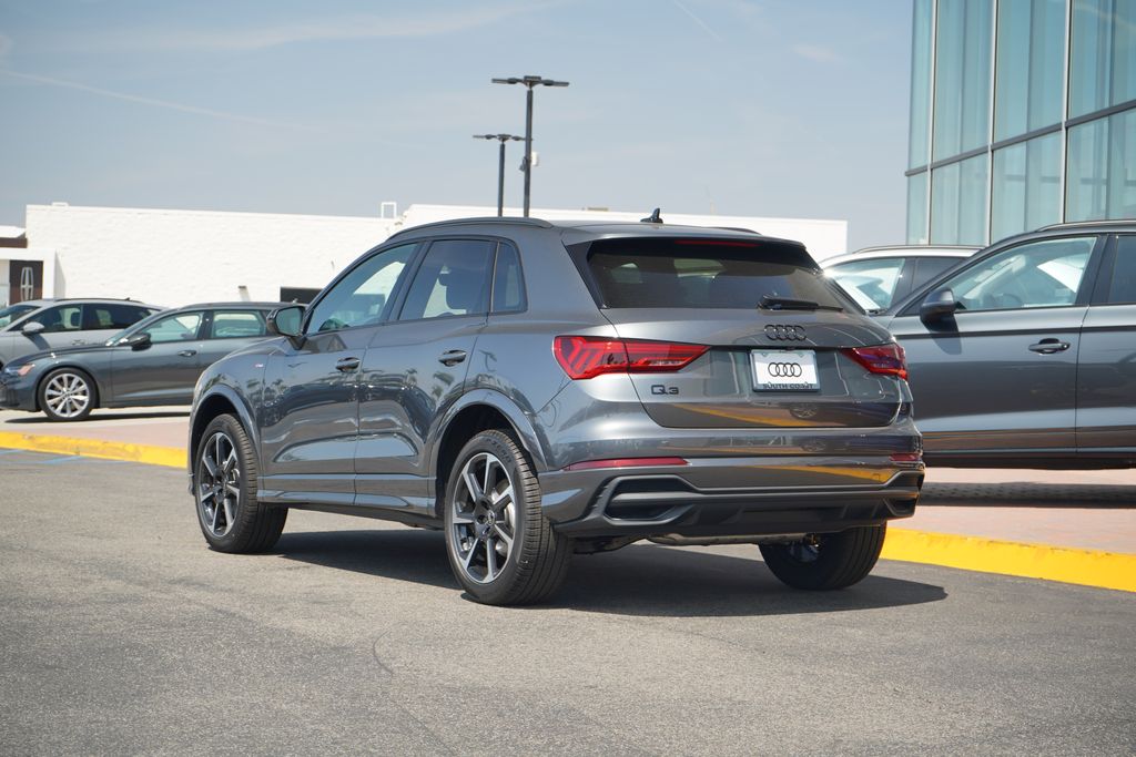 2025 Audi Q3  3