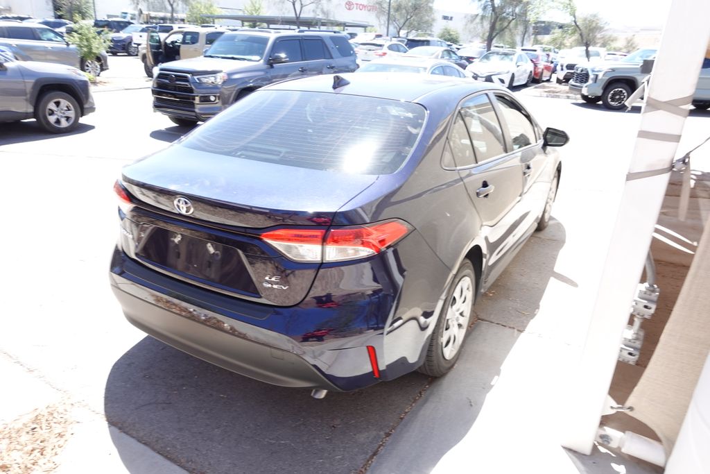 2026 Toyota Corolla LE Hybrid CVT's photo