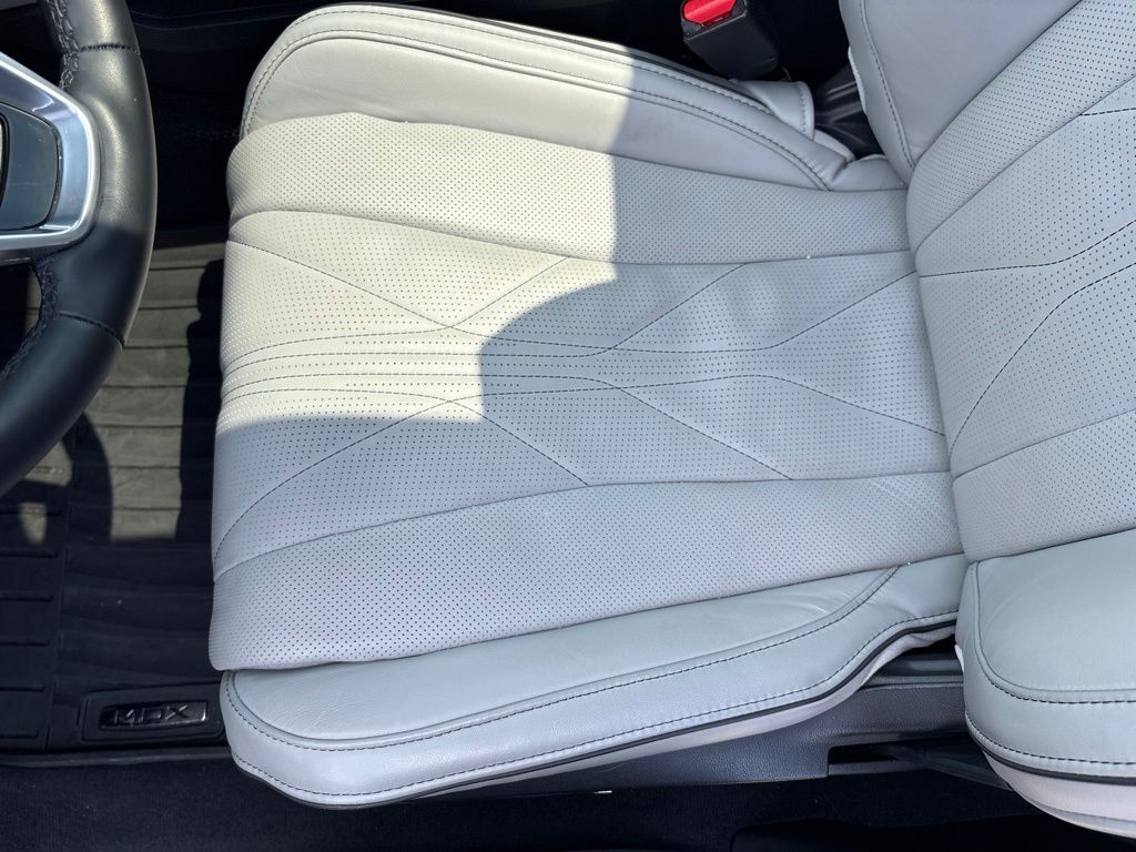 2026 Acura MDX Advance Package