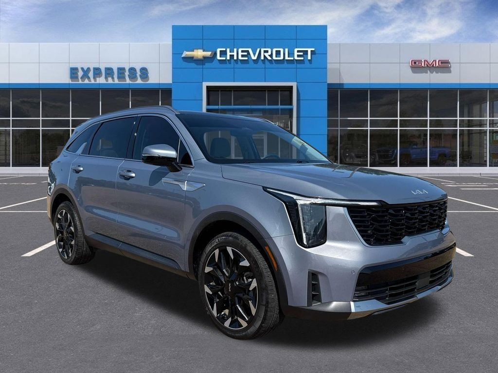 Everlasting Silver 2024 Kia Sorento SUV / Crossover Front-Wheel Drive 8-Speed Dual Clutch