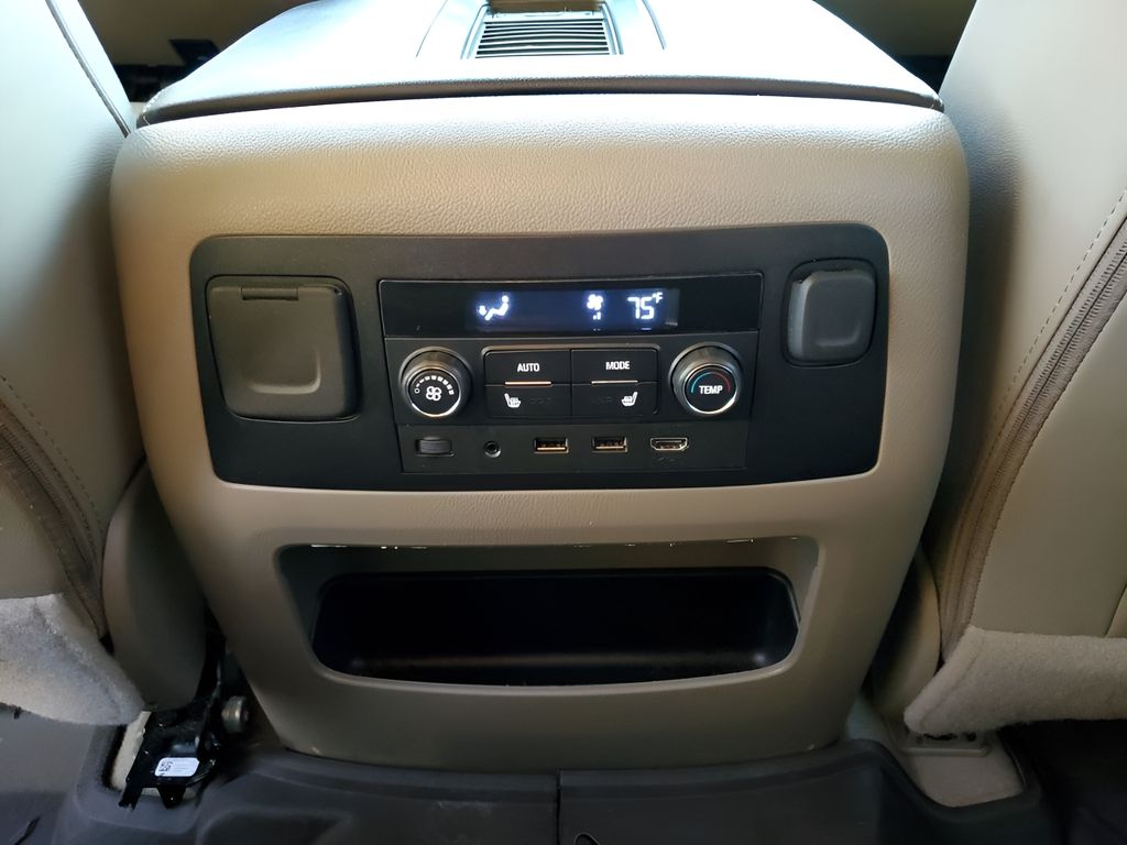 Used Car 2020 Chevrolet Suburban  Premier For Sale Under $40,000 In Austin, Texas