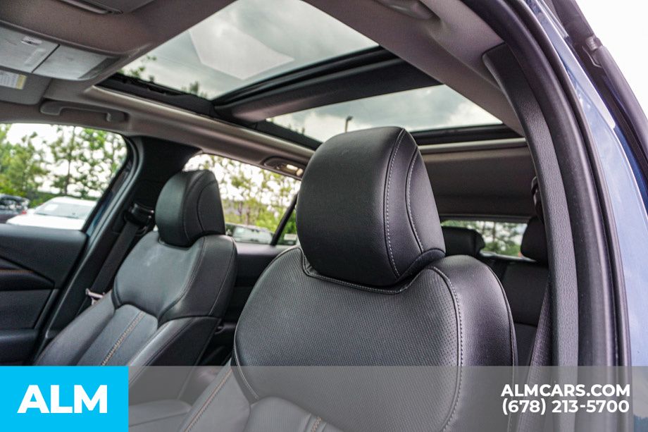 Used 2025 Blue Mazda Premium image 18