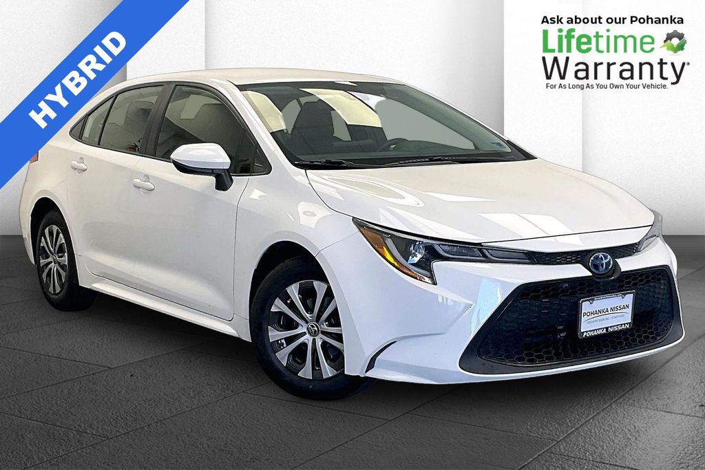 White 2022 Toyota Corolla Hybrid LE FWD Sedan Front-Wheel Drive Continuously Variable Transmission
