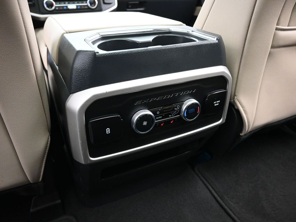 2024 Ford Expedition Limited MAX