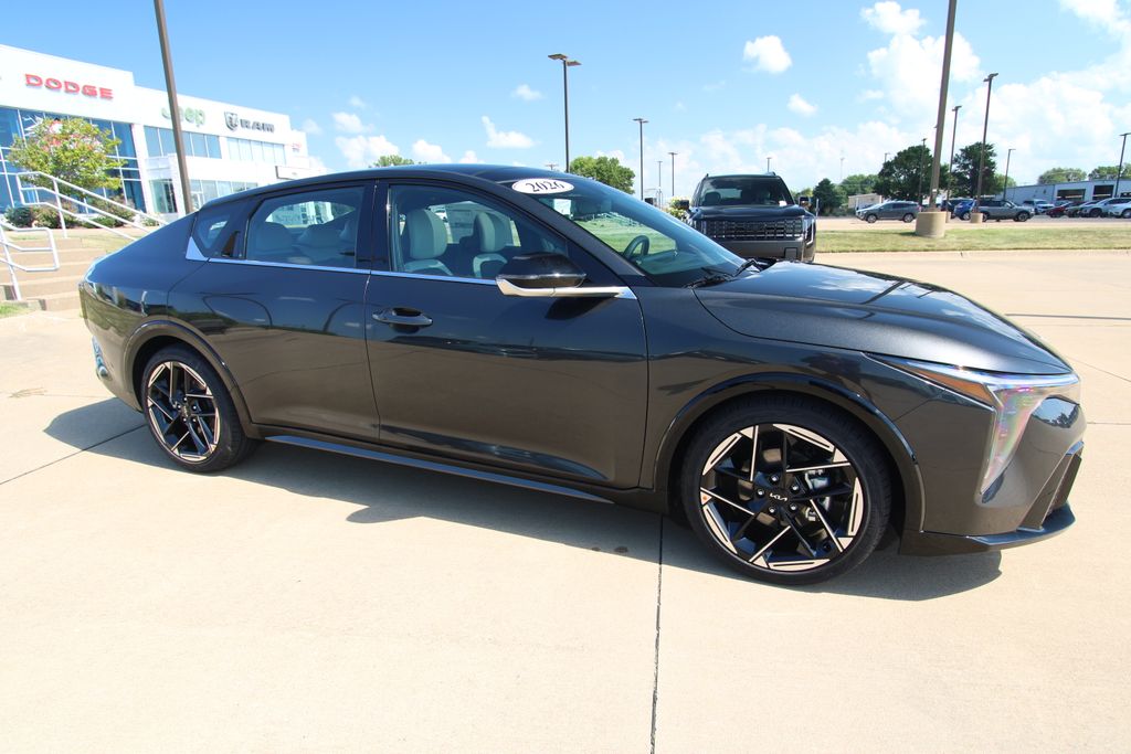 New 2026 Kia K4 Sedan