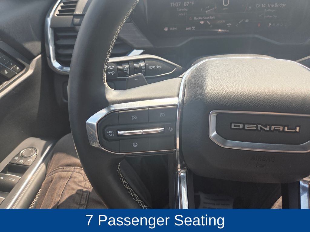 2025 GMC Acadia Denali