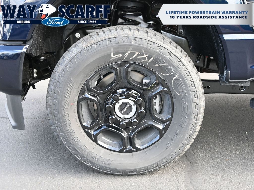 2025 Ford F-350 Super Duty XL