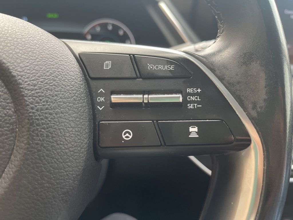 2020 Hyundai Sonata SEL 32