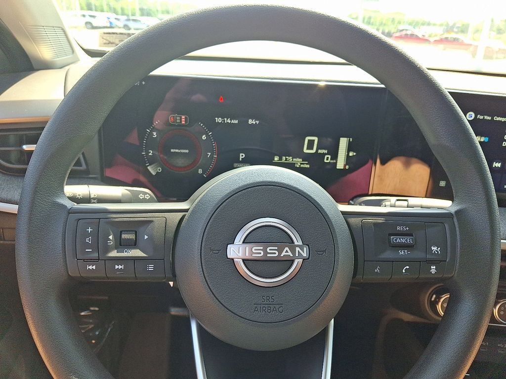2026 Nissan Kicks — photo 14