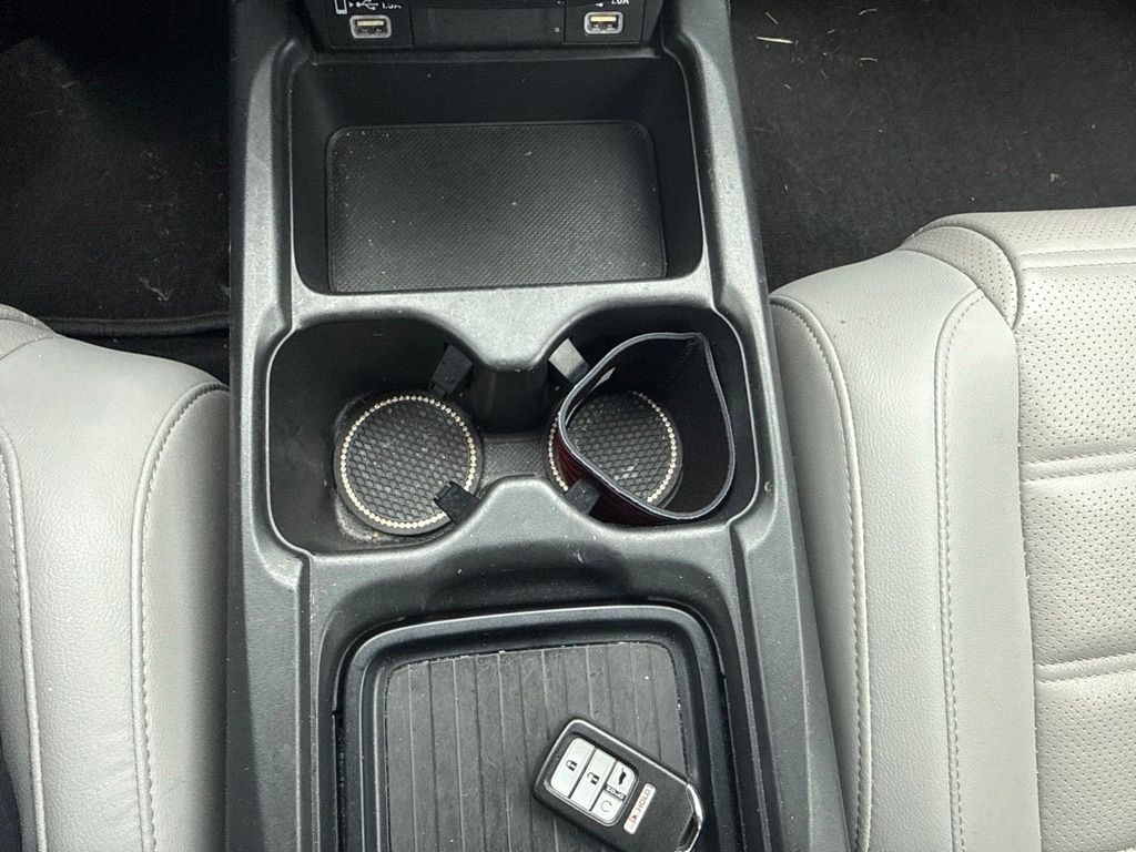 Certified Used 2020 Red Honda EX-L image 18