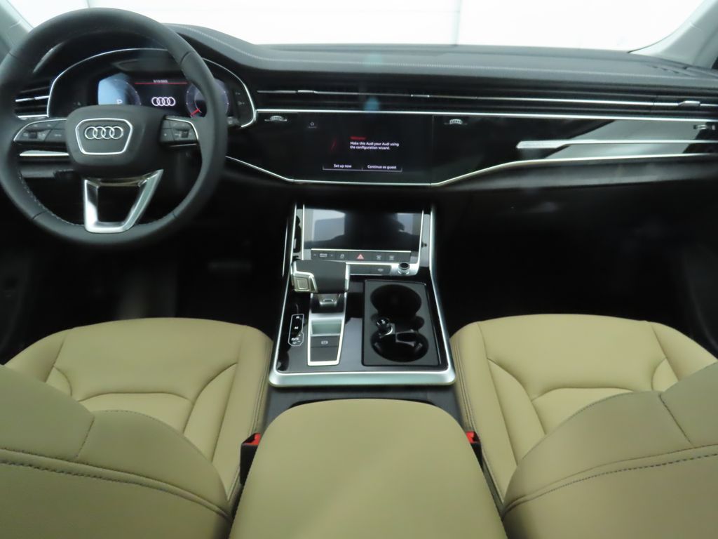 2025 Audi Q7  14