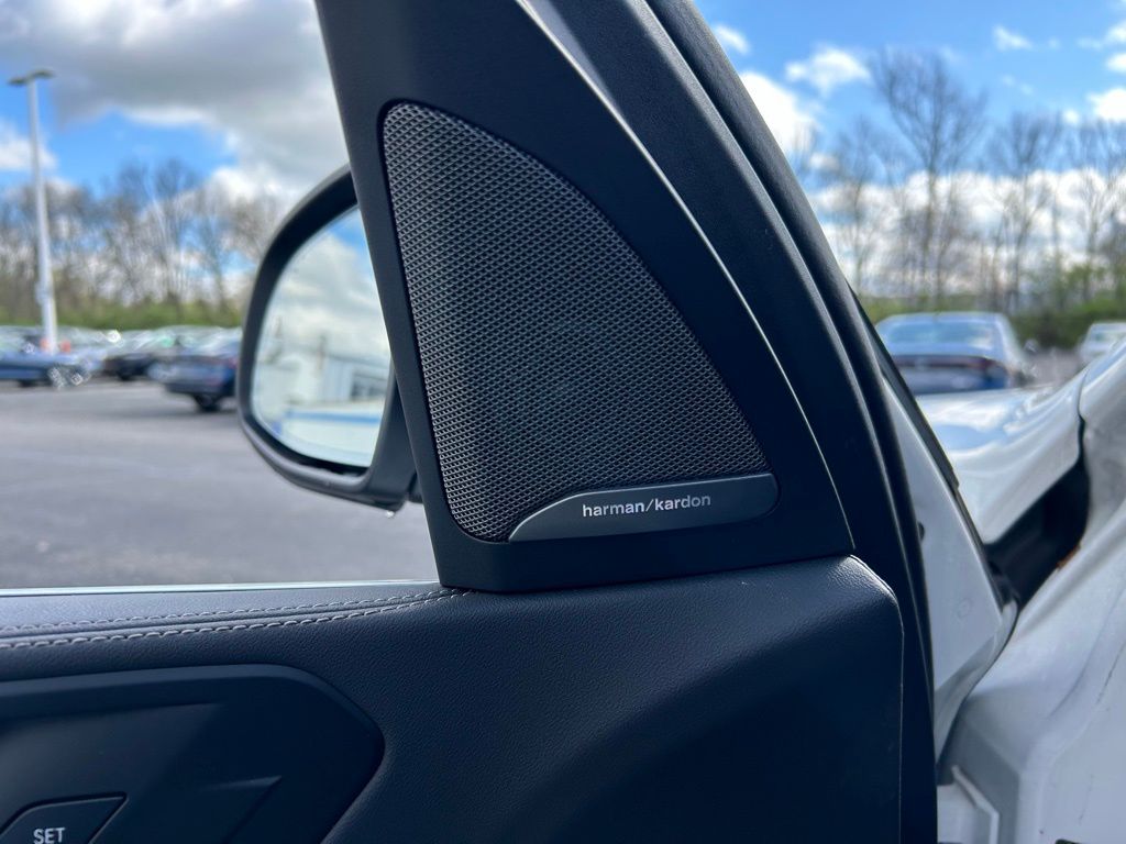 2024 BMW X5 xDrive50e 28