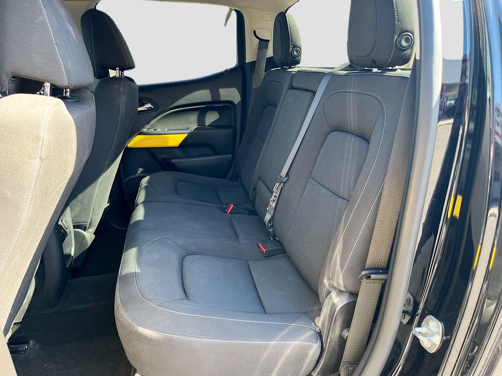 Used 2015 Black Chevrolet LT image 22