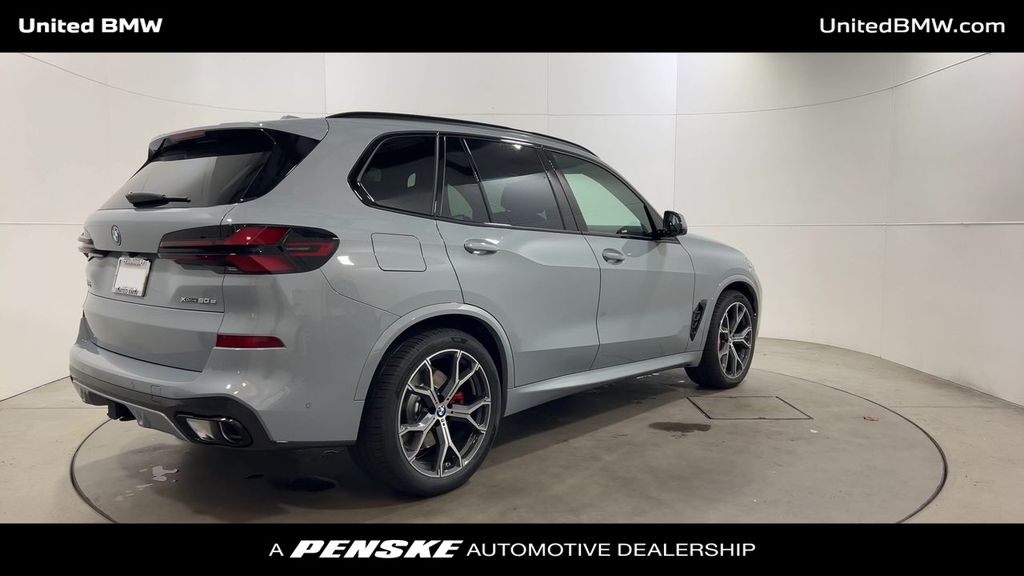 Thumbnail: 2026 BMW X5 - 8