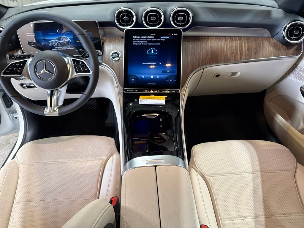 Thumbnail: 2027 Mercedes-Benz GLC - 24