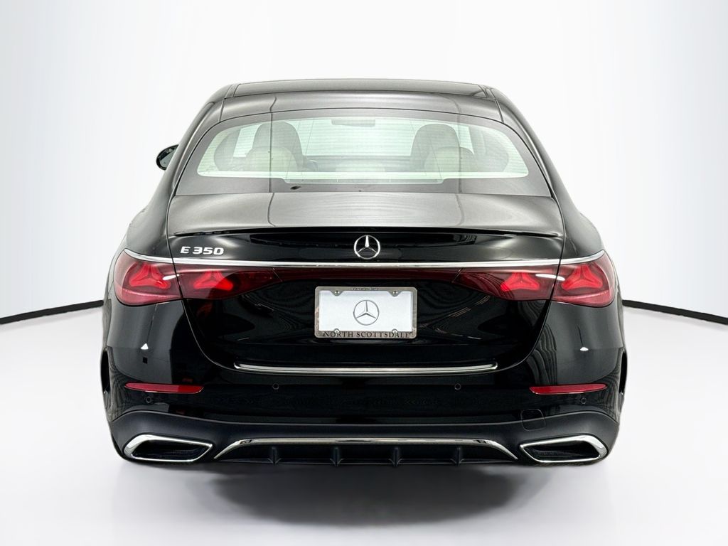 Thumbnail: 2025 Mercedes-Benz E-Class - 6